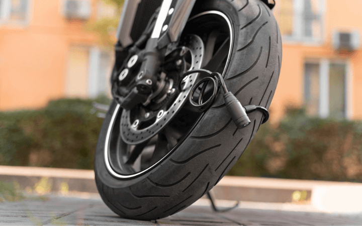 Zámok na motorku – skvelý spôsob ako odradiť zlodejov