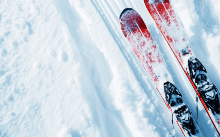 Ako vybrať lyže pre začiatočníka, pokročilého a dieťa?